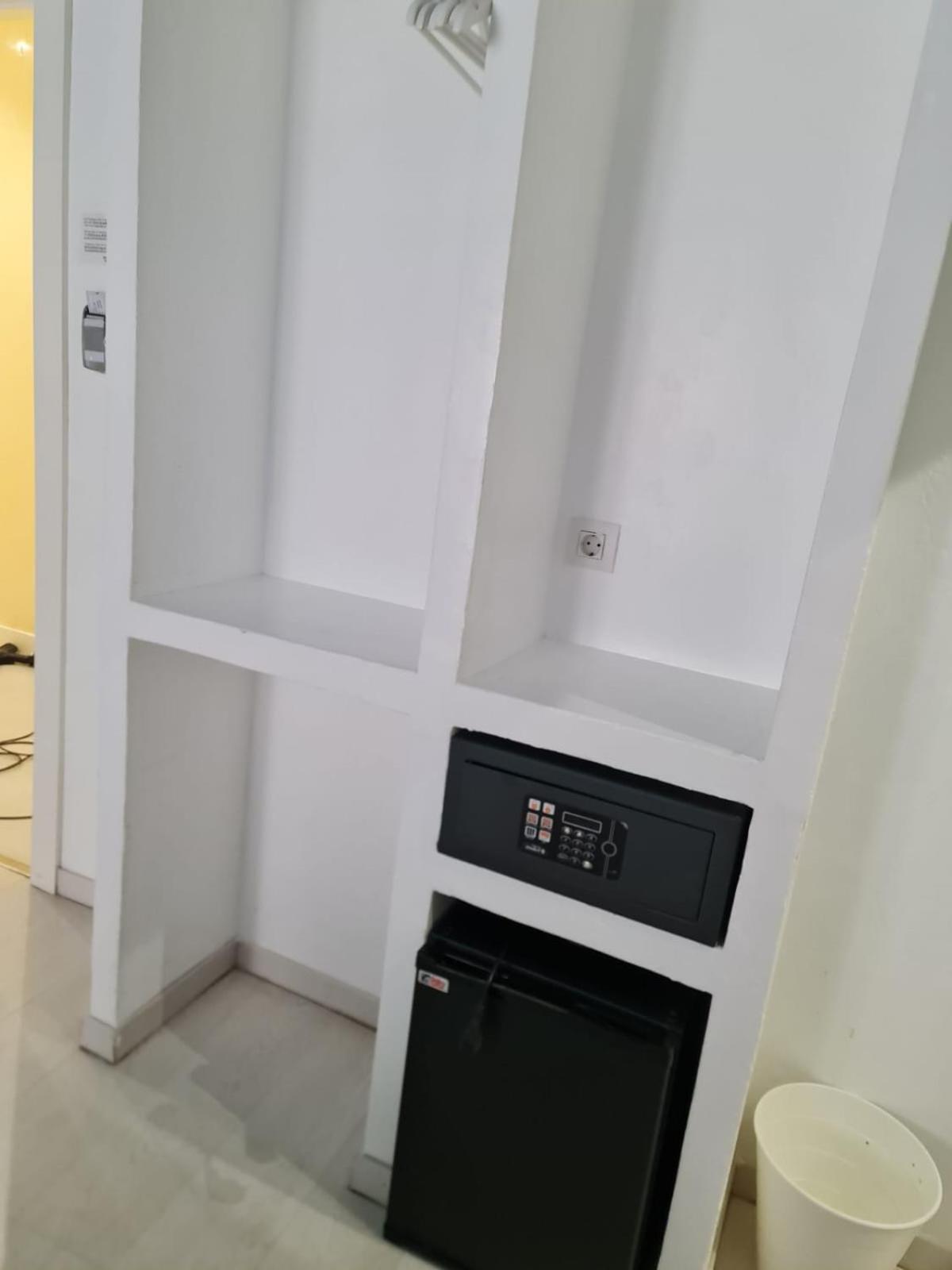 Hostal Palacio Madrid — Fotos 1